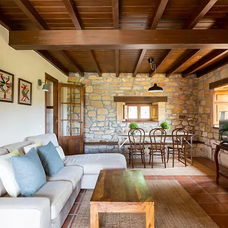 Casa Roble Holiday home Guemes